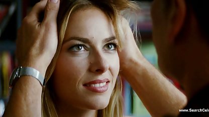 طول می کشد در الاغ بزرگ دانلود فیلم سوپر و سکسی Kiki آپارتمان