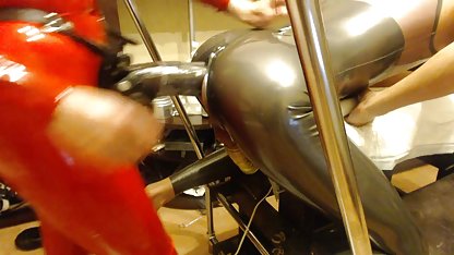 پیرزن در مقابل دختر جوان, بلوند, مو دانلود فیلم سوپر سکسی 2018 کوتاه