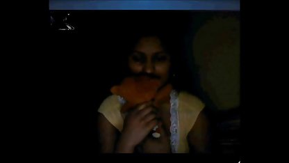 آویزان کون Kira در حال رفتن دیوانه با آلت تناسلی مرد بزرگ, فیلم سکسی سوپر دانلود